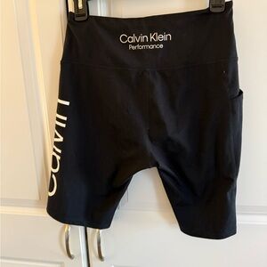 Calvin Klein women’s size medium athletic performance shorts fitness gym